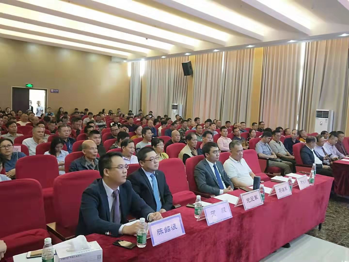 1575352848860087.jpg 1575352848860087.jpg